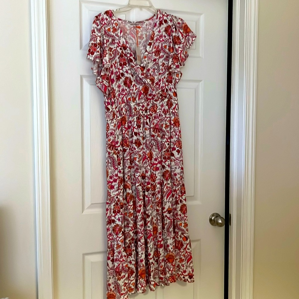 Knox Rose/ NWT/ Women's Flutter Short Sleeve Tiered A-Line Dress / size M